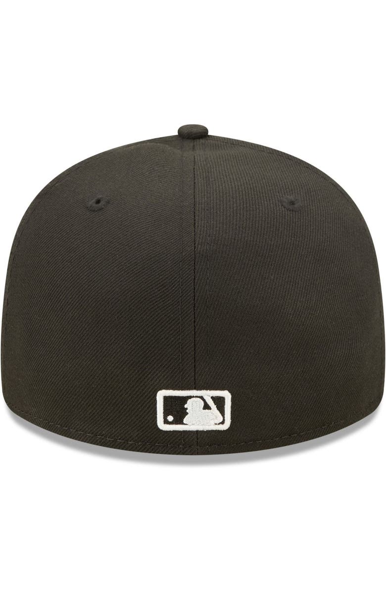 New Era Men's New Era Miami Marlins Black & White Low Profile 59FIFTY Fitted Hat, Alternate, color, Black