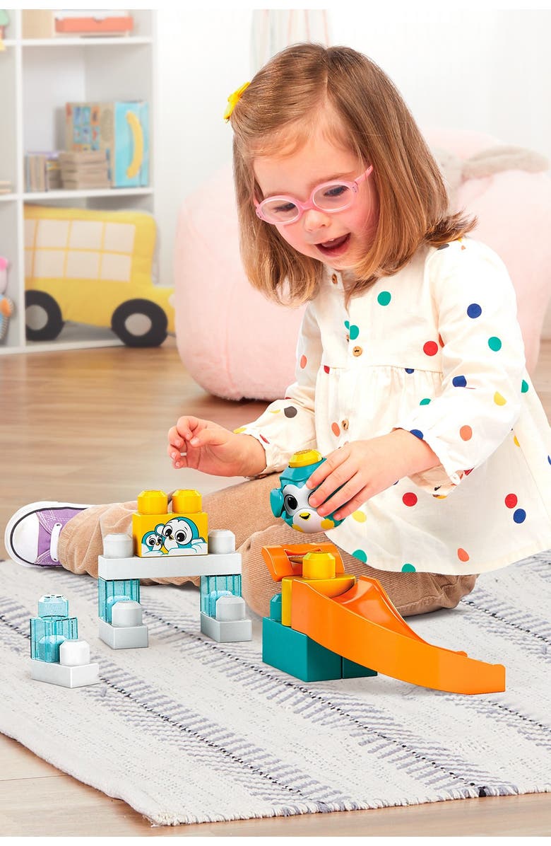 Mattel Mega Bloks(R) Peek A Blocks<sup>™</sup> Penguin Slide, Alternate, color, 