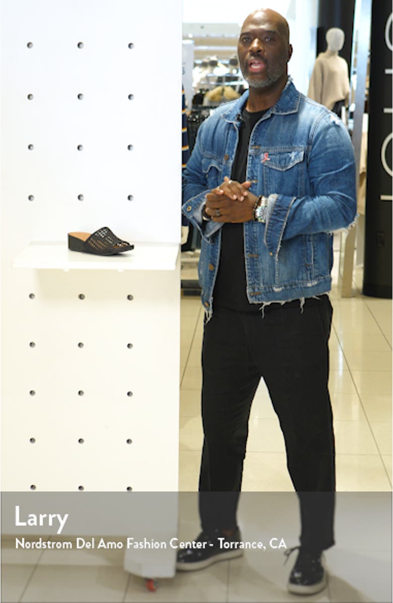 by Kenneth Cole Gianna Slide Sandal, sales video thumbnail