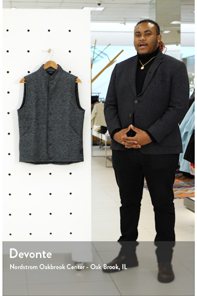 Fuji Slim Fit Vest video