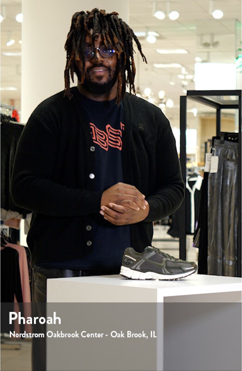 Zoom Vomero 5 Sneaker, sales video thumbnail