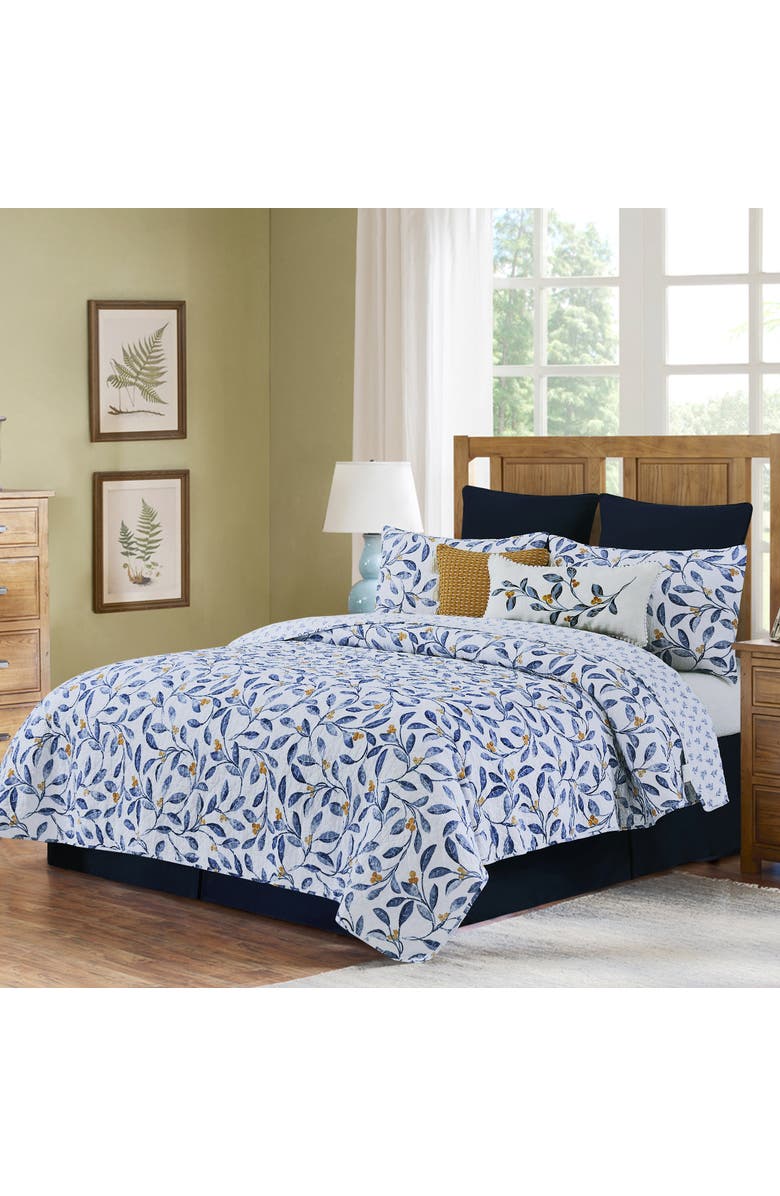 C&F Home Laurelwood Flowers Cotton Blend Quilt Set, Main, color, Blue