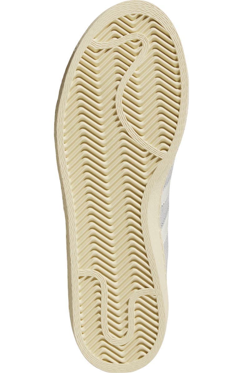 adidas Gender Inclusive Jabbar Low Sneaker, Alternate, color, Grey/ Ivory/ Warm Vanilla