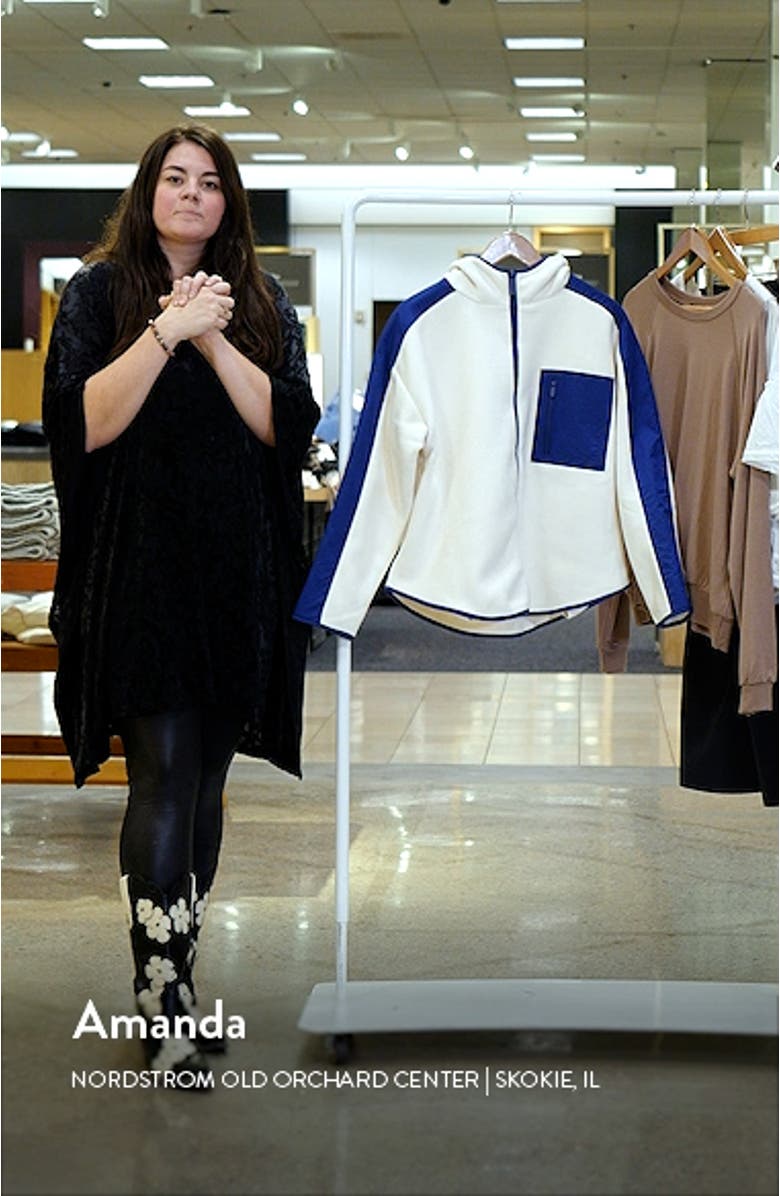 Roam Fleece Hooded Jacket, sales video thumbnail