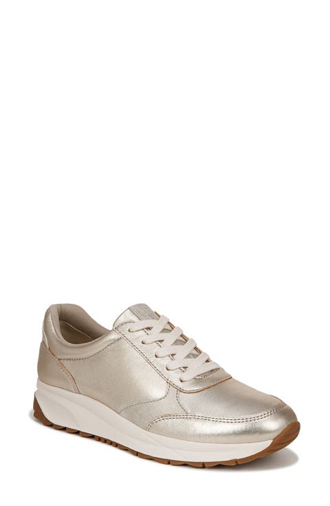 Shay Sneaker (Women)