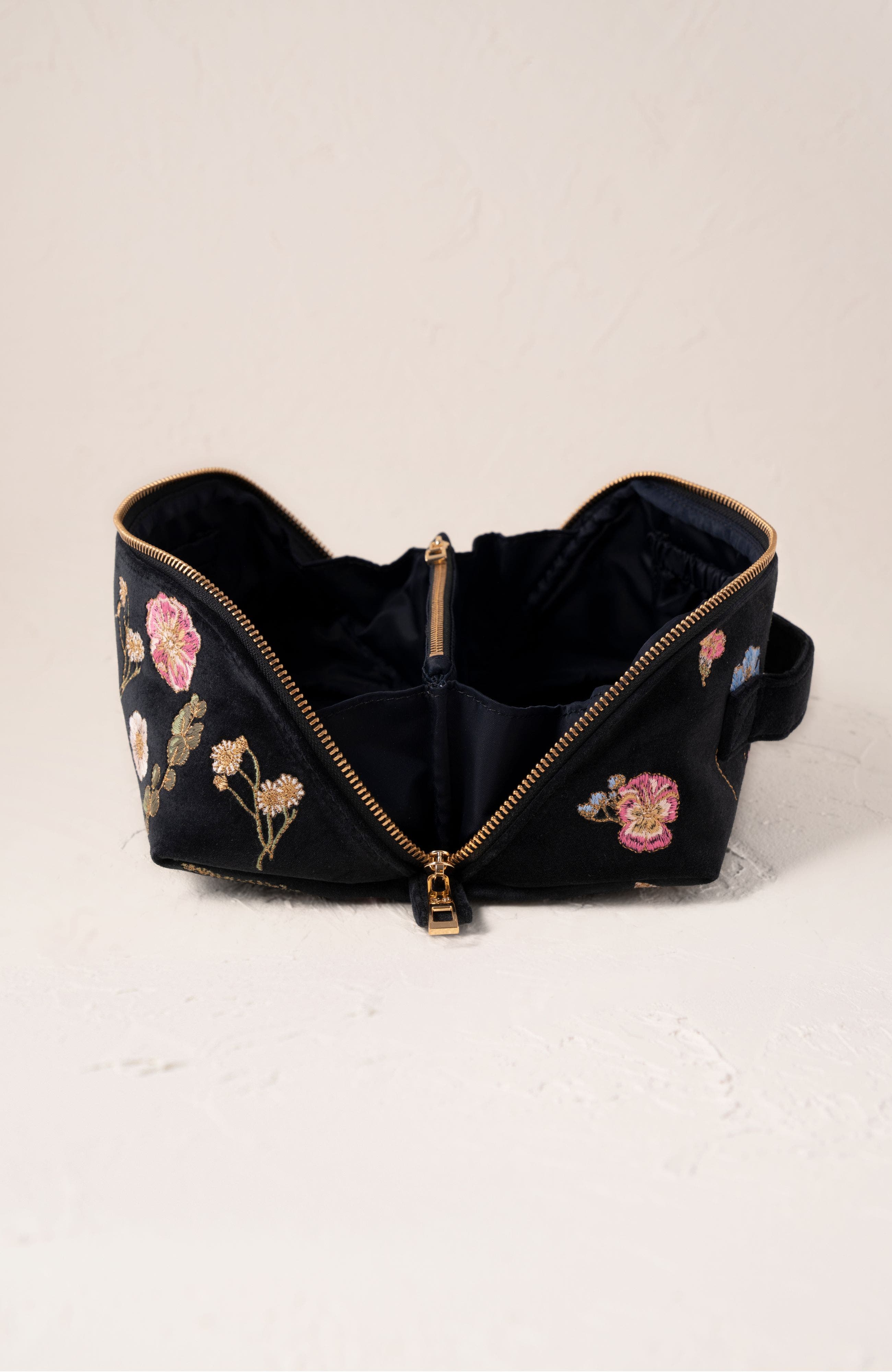 Pressed Flowers Velvet Open Flat Makeup Bag, Alternate, color, Charcoal