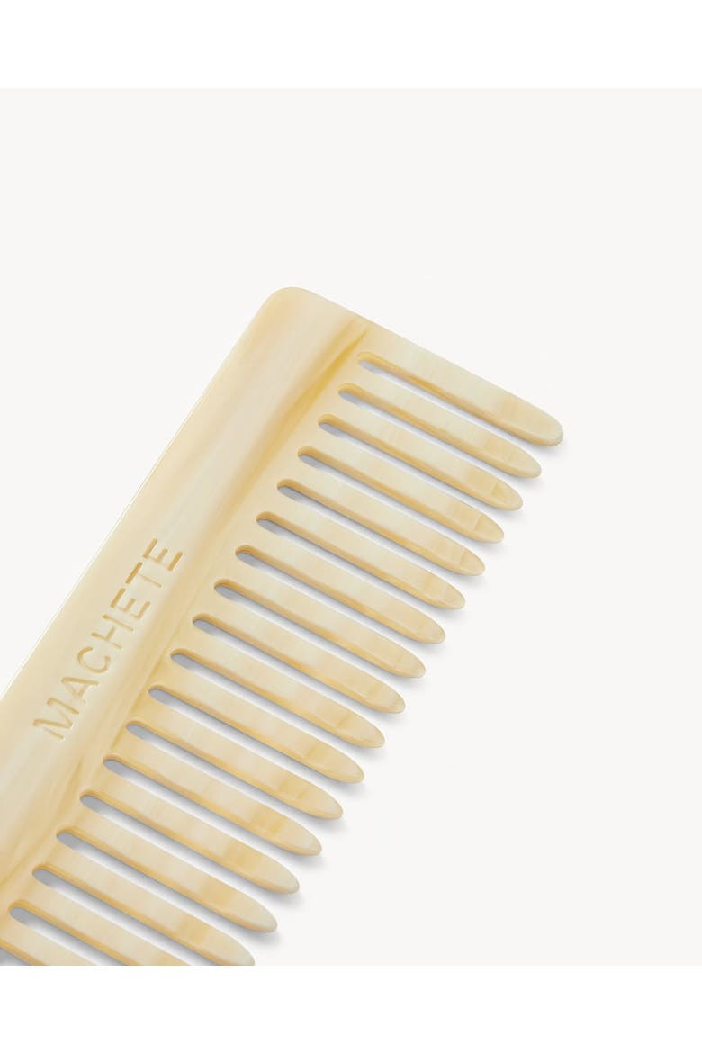 No. 2 Comb, Alternate, color, Alabaster