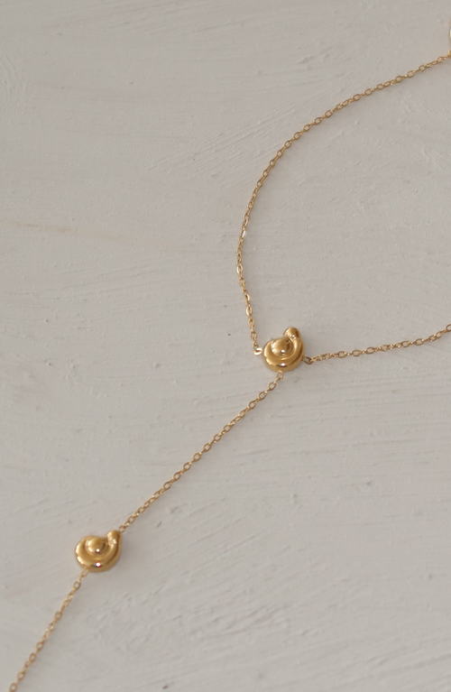 Joiana Jewelry Cove Hand Chain In Gold