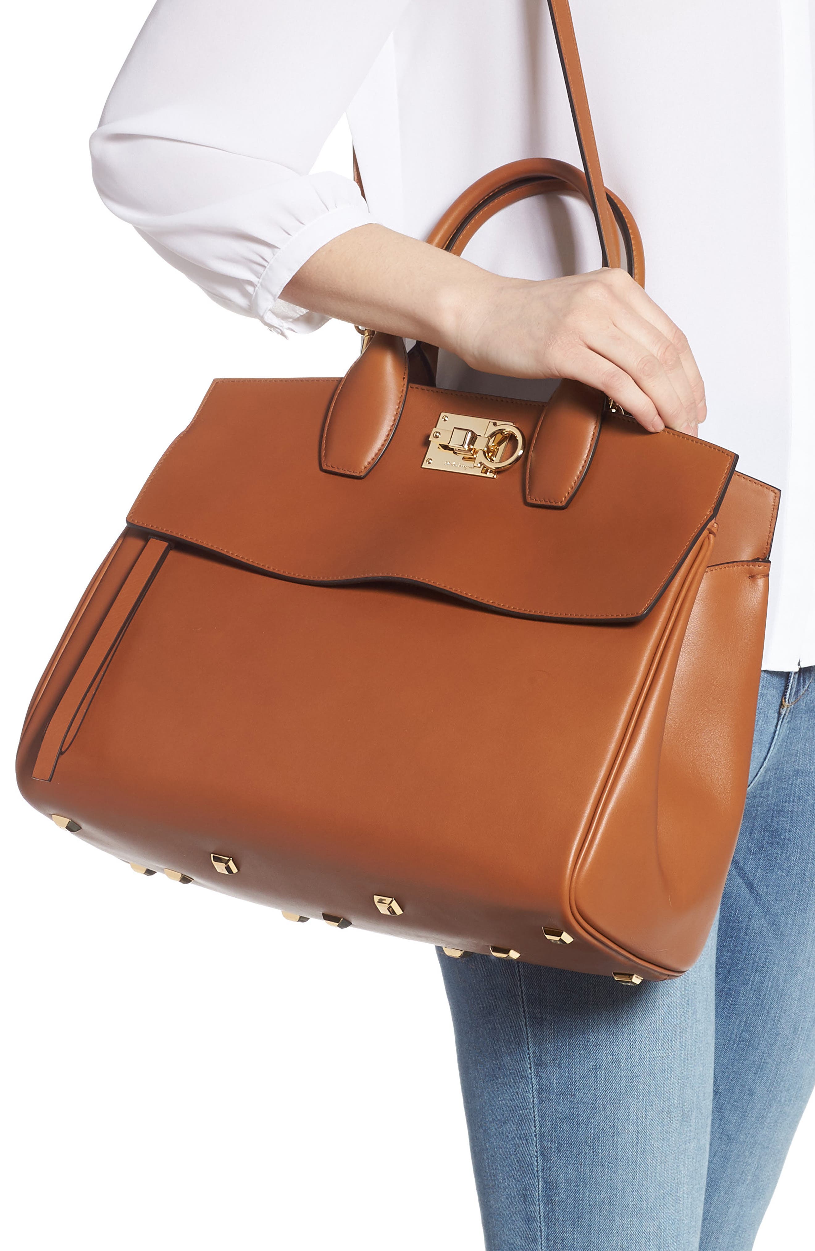 FERRAGAMO Salvatore Ferragamo Medium The Studio Calfskin Leather Top Handle Bag, Alternate, color, 