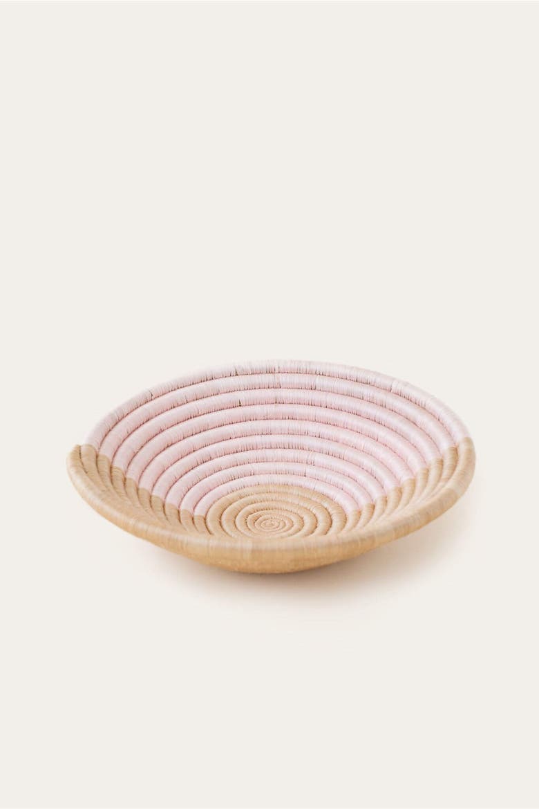 The Akeza Plateaus, Alternate, color, White