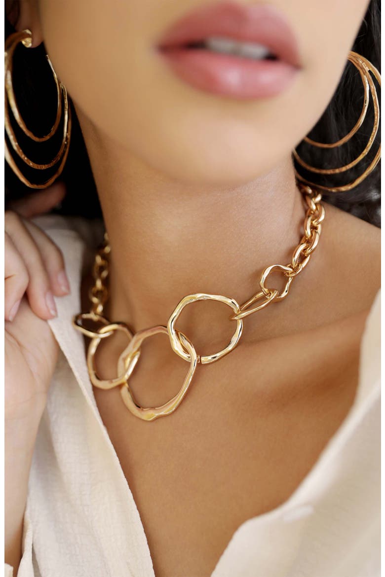 Interlocking Loop Necklace, Alternate, color, GOLD