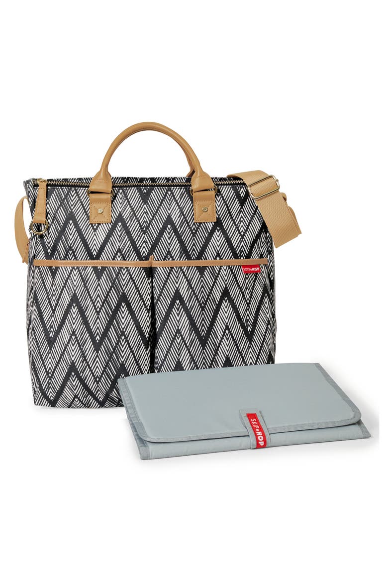 'Duo' Diaper Bag, Alternate, color, ZIG ZAG ZEBRA