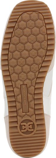Zaria Low Top Sneaker