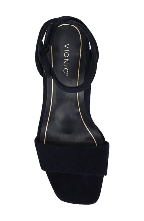 Vionic Zinfandel Sandal In Blue