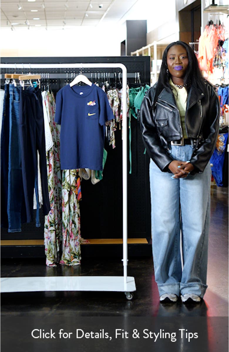 Kids' Boxy Pocket Graphic T-Shirt, sales video thumbnail