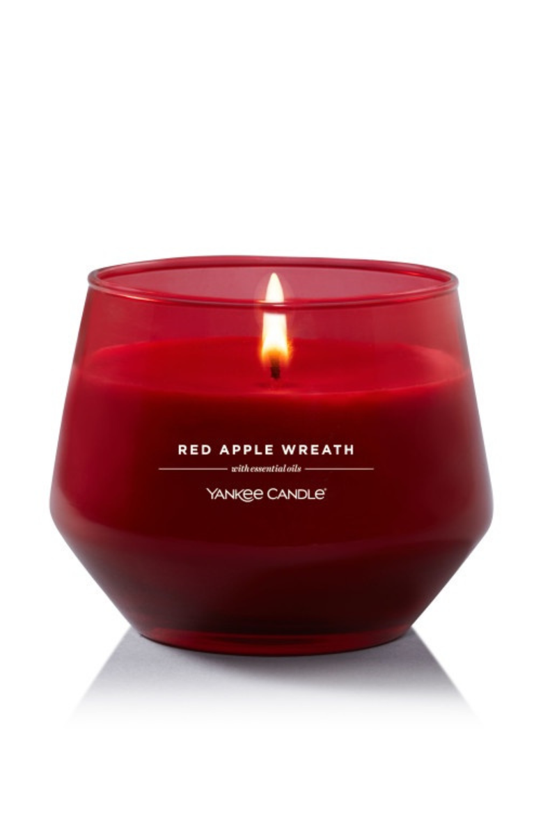 YANKEE CANDLE Red Apple Wreath Studio Candle with Essential Oils, Set of 2, Alternate, color, Red