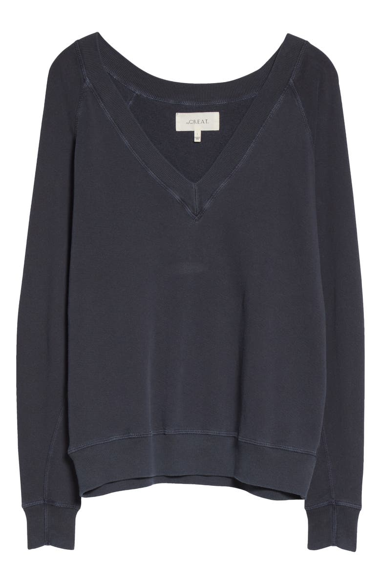THE GREAT. The V-Neck Cotton Sweatshirt, Alternate, color, 