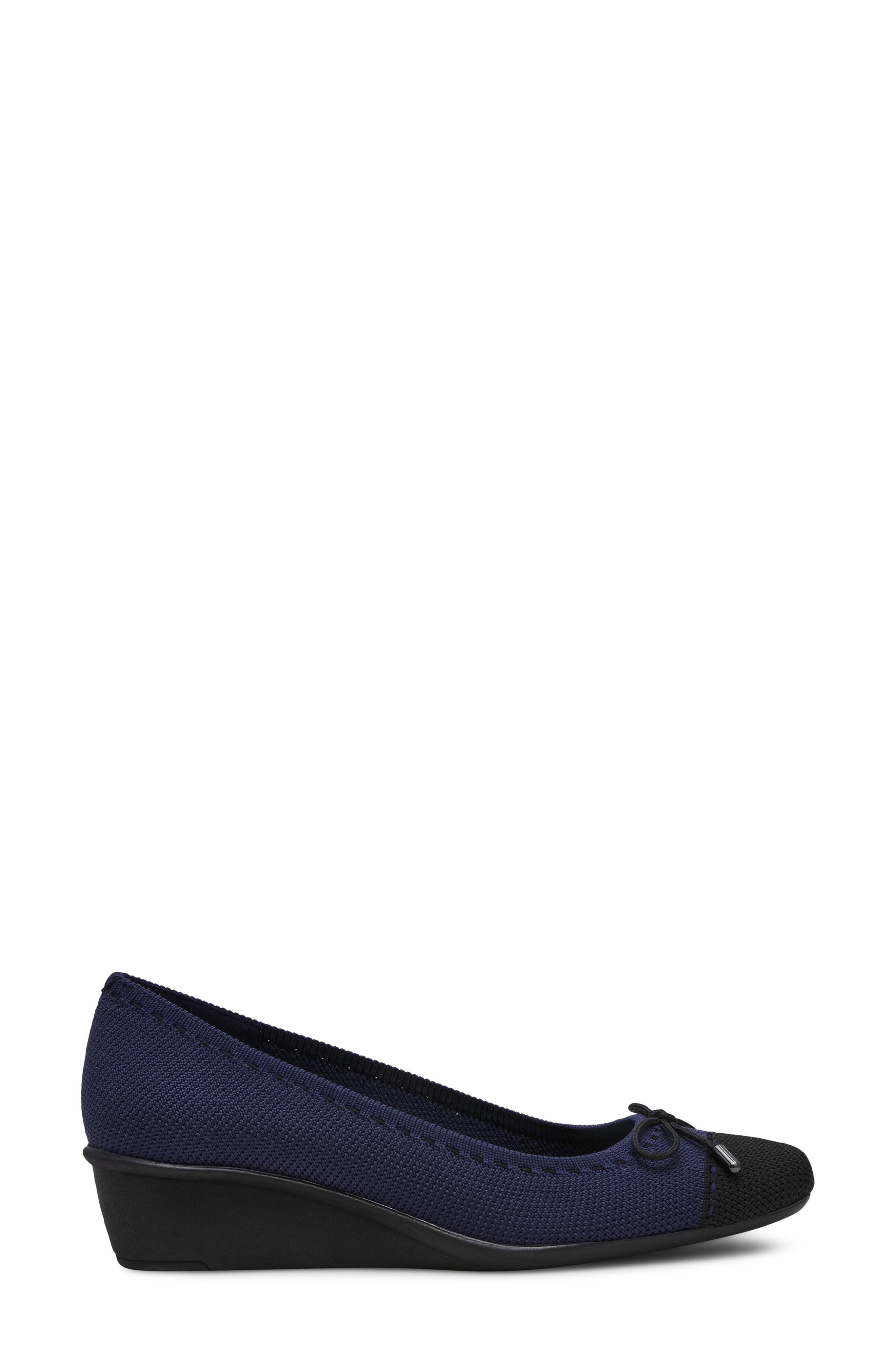 Wesson Wedge Pump, Alternate, color, NAVY/ BLACK