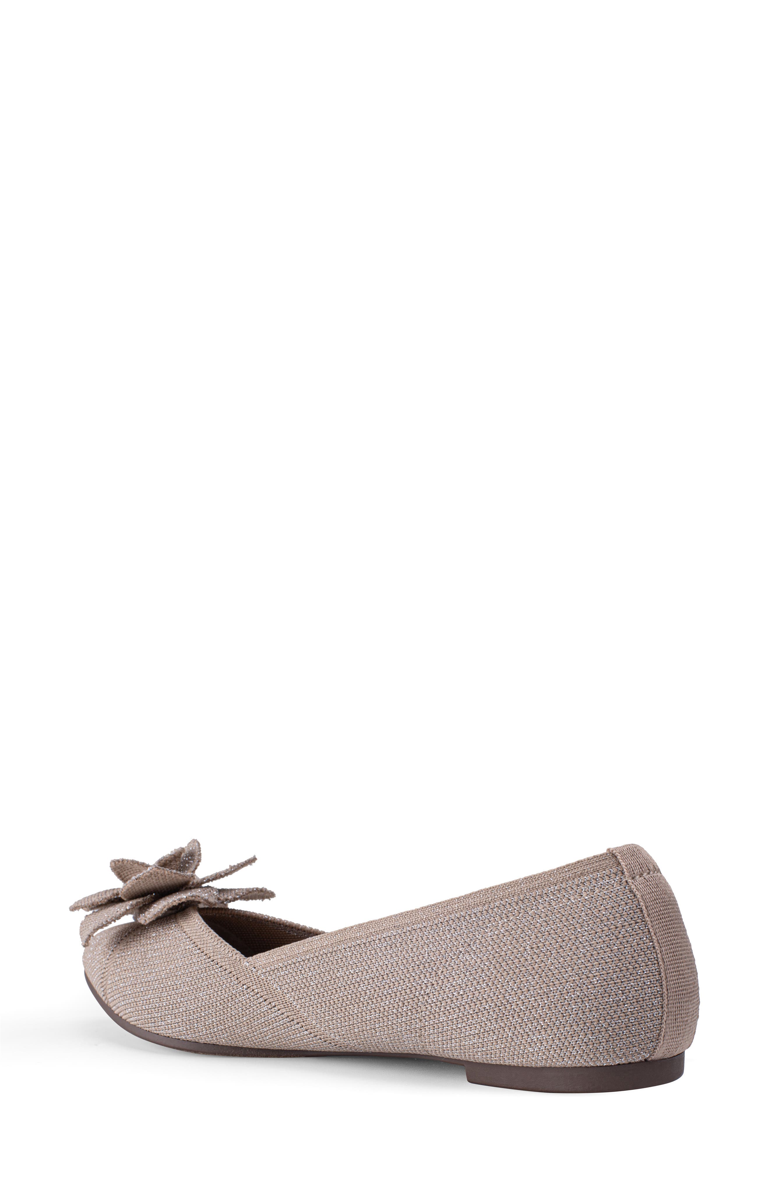 Alaya Floral Applique Mesh Flat - image 4