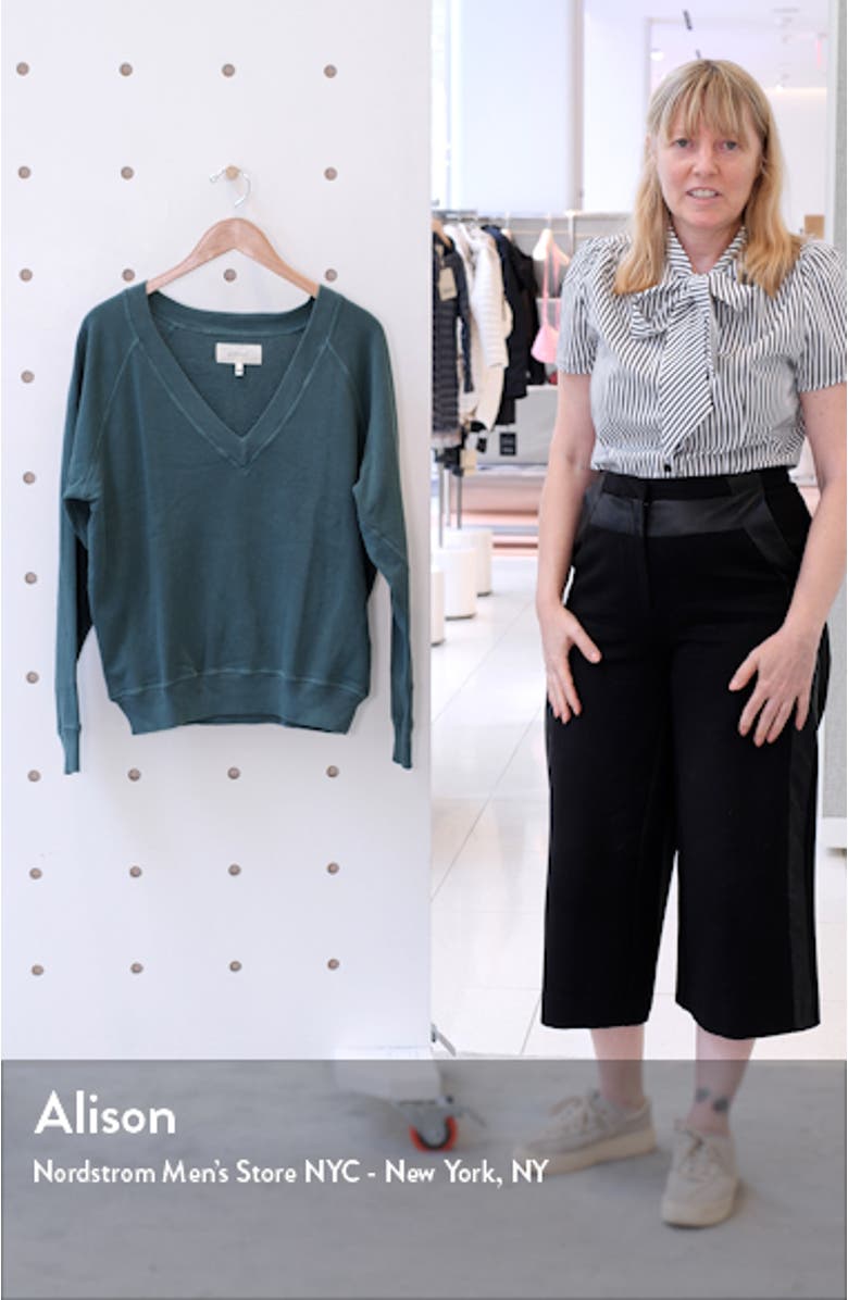 The V-Neck Cotton Sweatshirt, sales video thumbnail