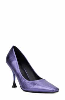 TORGEIS Kamana Pointed Toe Pump