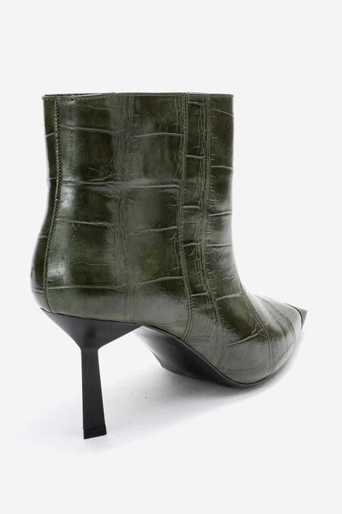 Prologue Shoes Rassel Pointed Toe Boot In Yellow