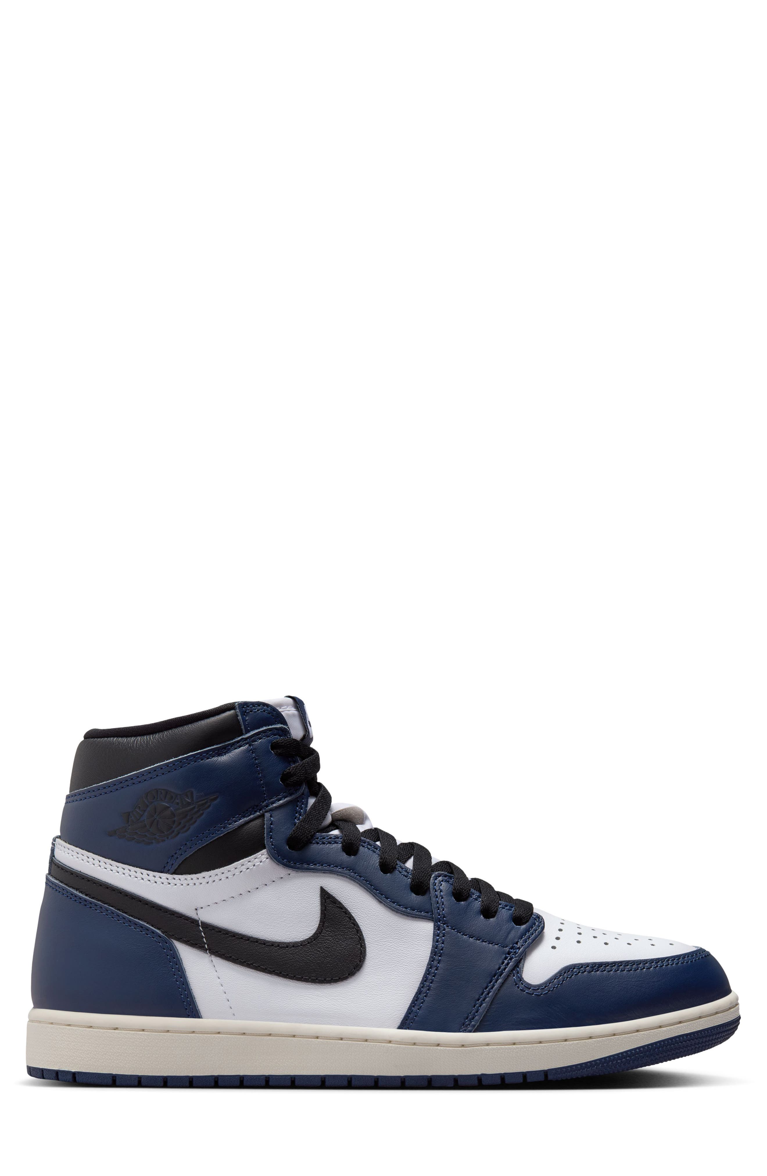 Air Jordan 1 Retro High Top Basketball Sneaker, Alternate, color, MIDNIGHT NAVY/ BLACK/ WHITE