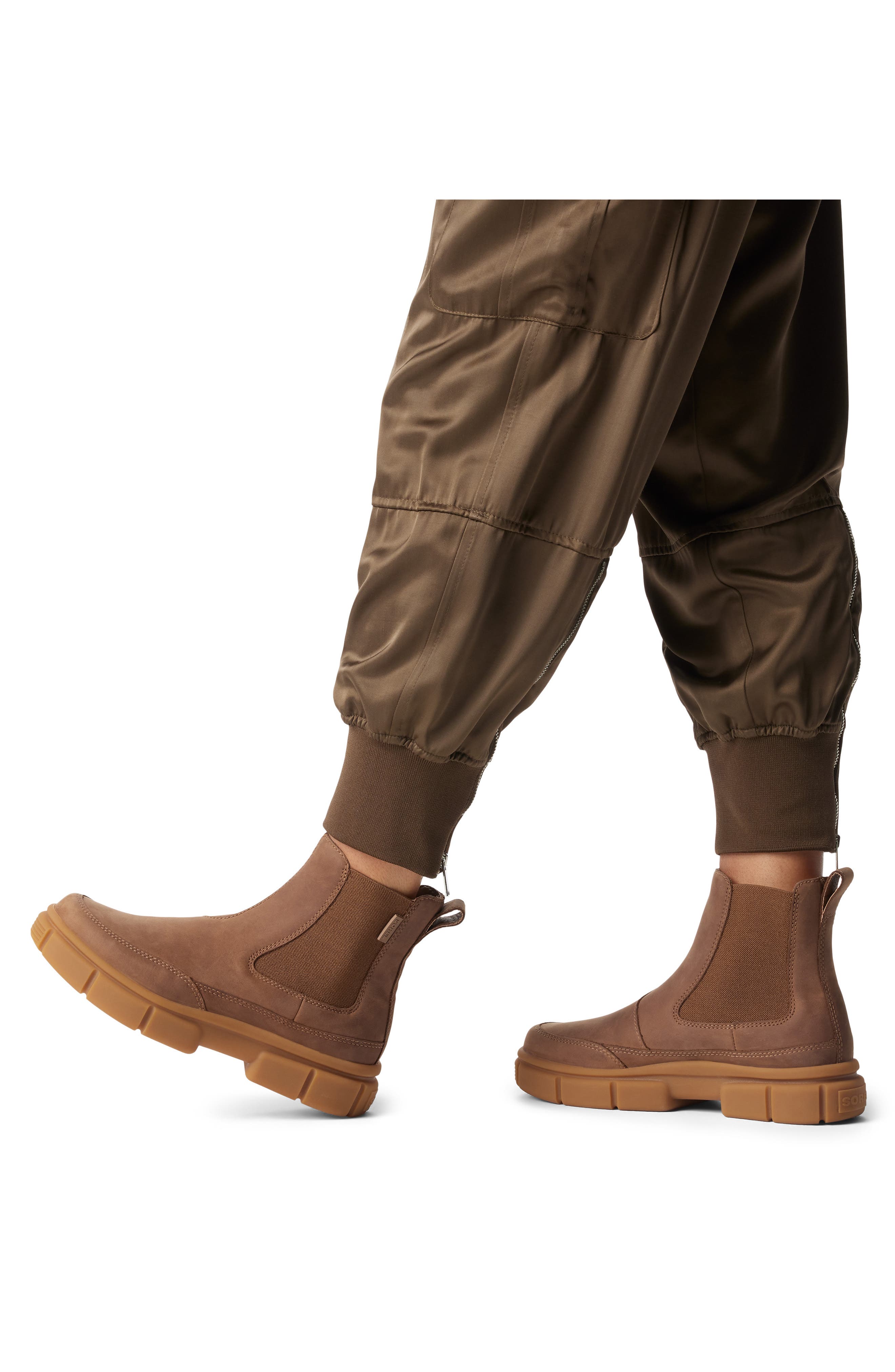 SOREL Explorer Chelsea Boot, Alternate, color, Velvet Tan/ Gum 2