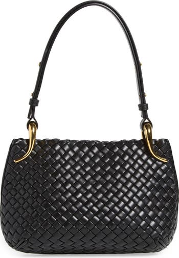 【関税&送料込】Bottega Veneta Clicker Small Shoulder Bag The Bottega Veneta Clicker Bag Marries House History with