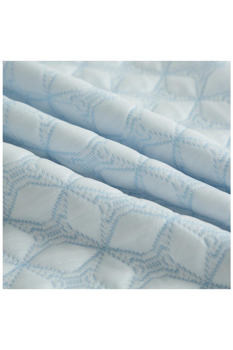 Set of 2 Cooling Down Alternative Pillows, Alternate, color, WHITE