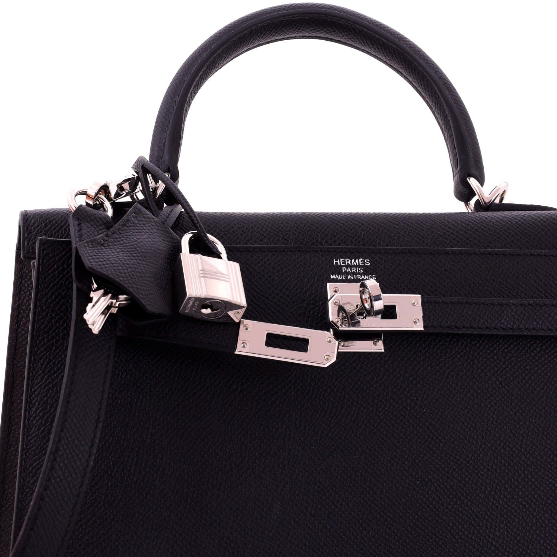Женские сумки Pre-Owned Hermes Kelly Handbag Black Epsom with Palladium Hardware 25 — фото 7