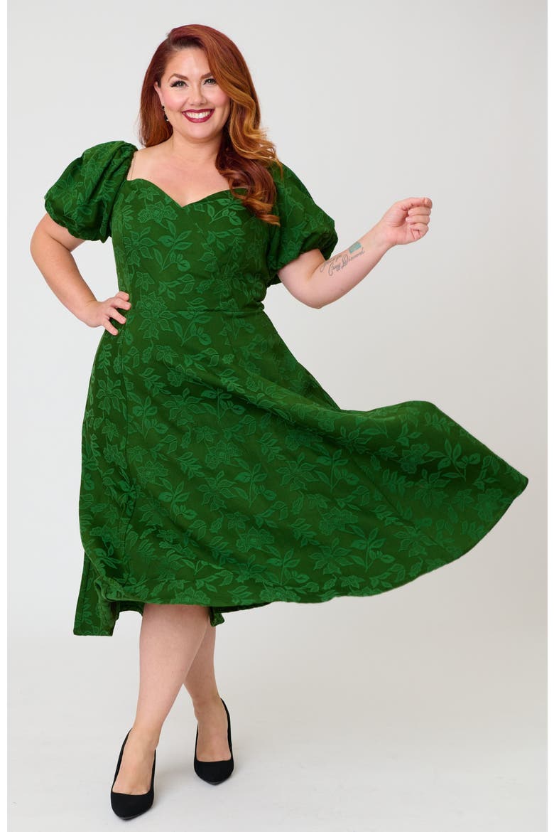 Plus Size Jacquard Sweetheart Swing Dress, Alternate, color, Green Floral Print