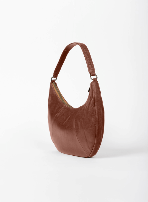 Deux Mains Saddle Shoulder Bag In Brown