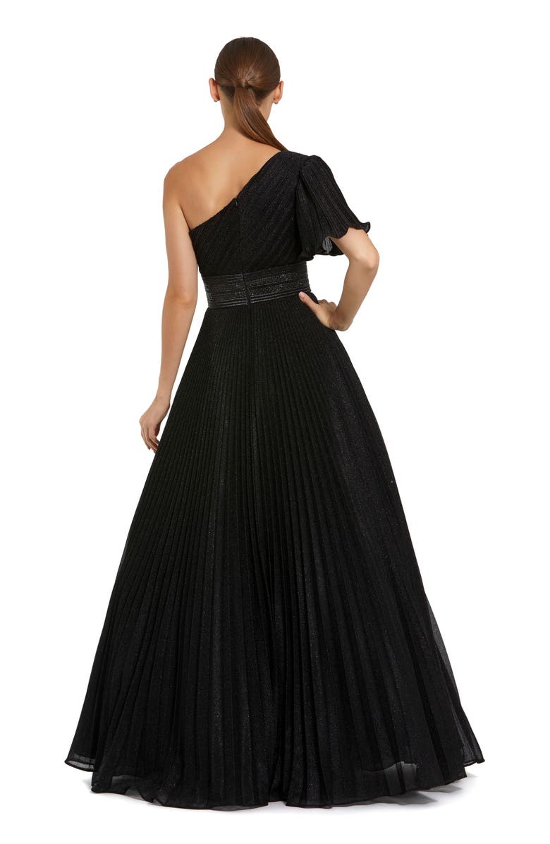 Mac Duggal Pleated Shimmering Georgette One Shoulder Gown, Alternate, color, Black