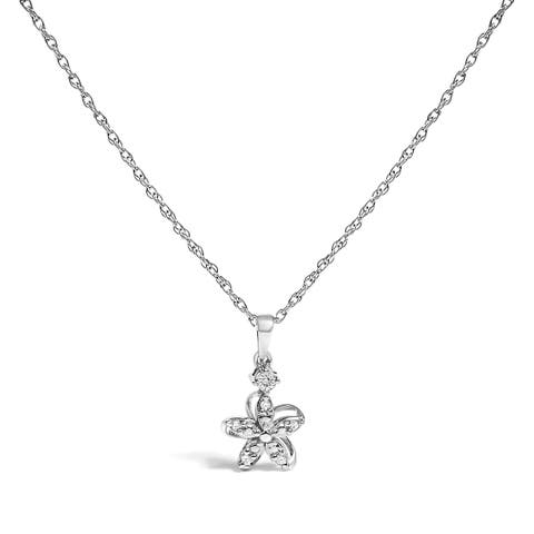 Silver Diamond Accent Flower Pendant Necklace