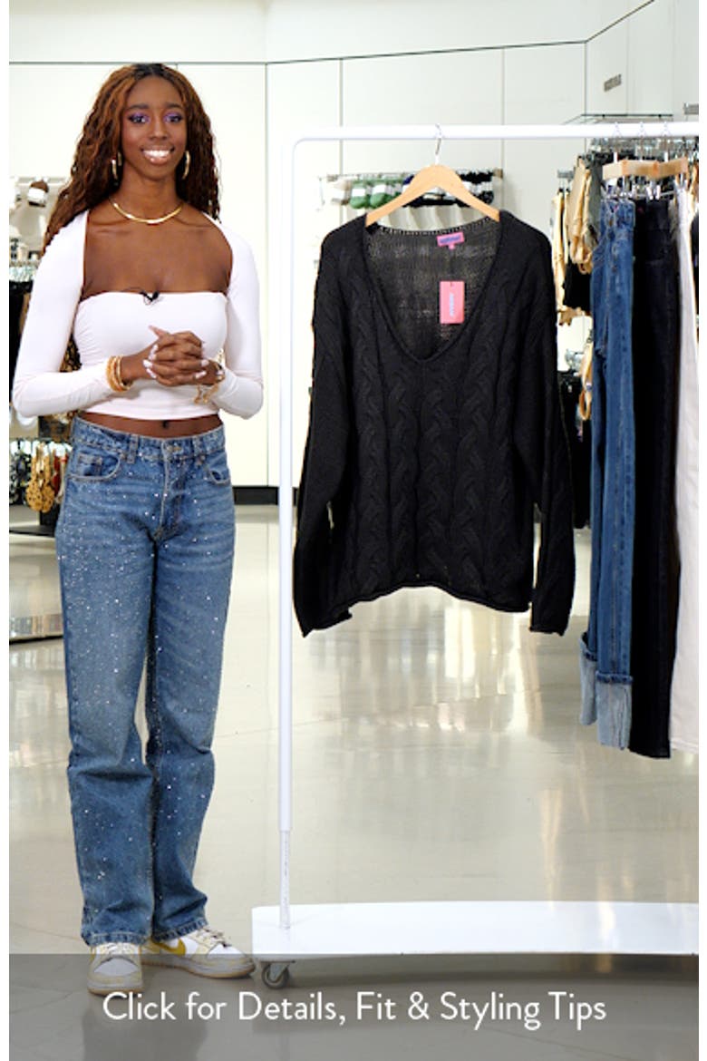 Inga Oversize V-Neck Cable Sweater video