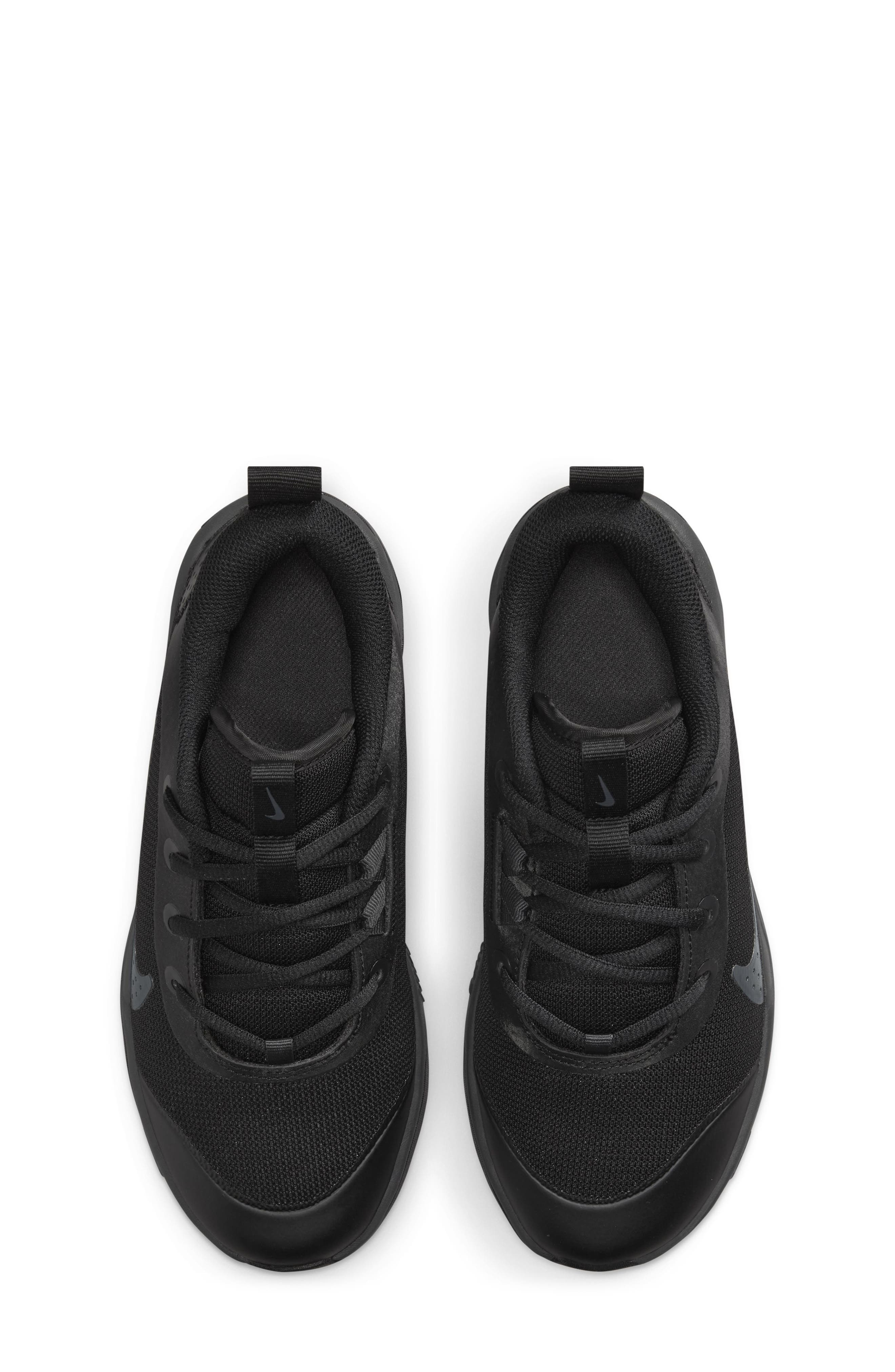 Nike Kids' Omni Multi-Court Sneaker, Alternate, color, 