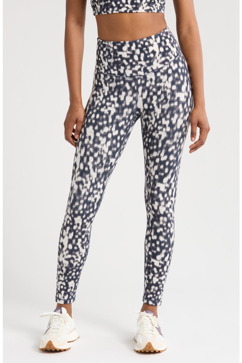 Studio Luxe Print High Waist 7/8 Leggings, Main, color, NAVY TORTOISE SHELL