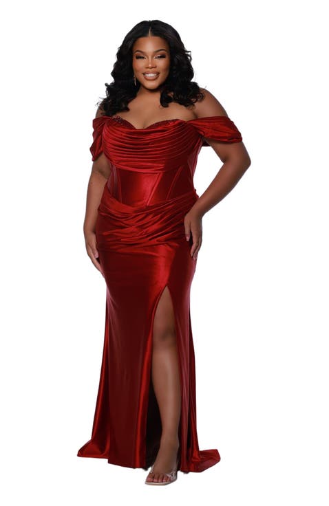 Off the Shoulder Fitted Plus Size Evening Gown