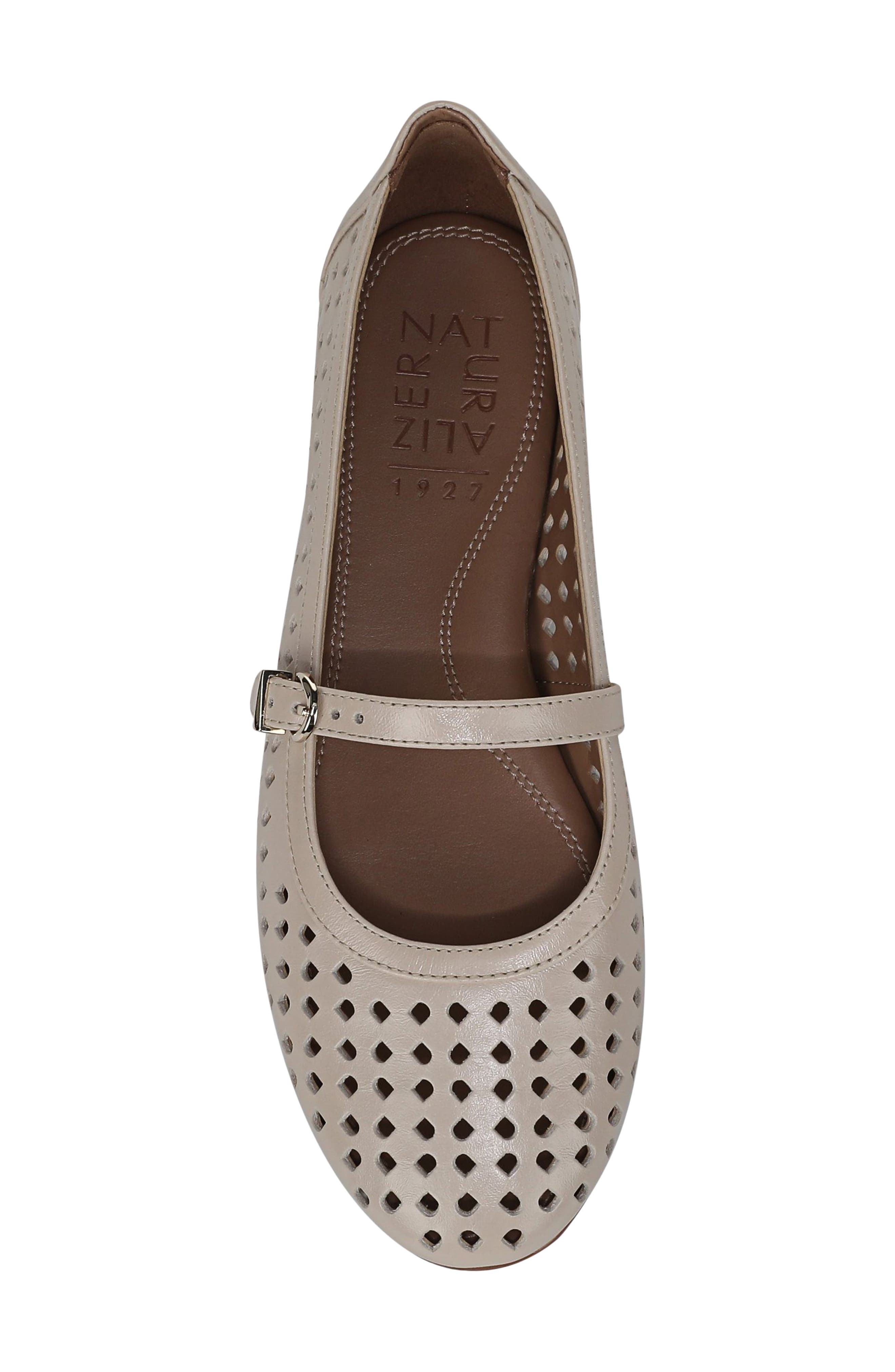 Naturalizer Aria Perforated Mary Jane Flat, Alternate, color, Ivory Mist