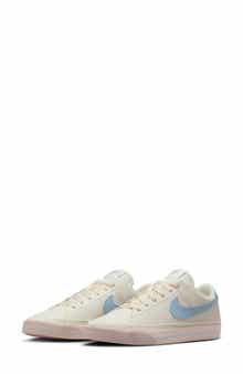 Nike Court Legacy Sneaker