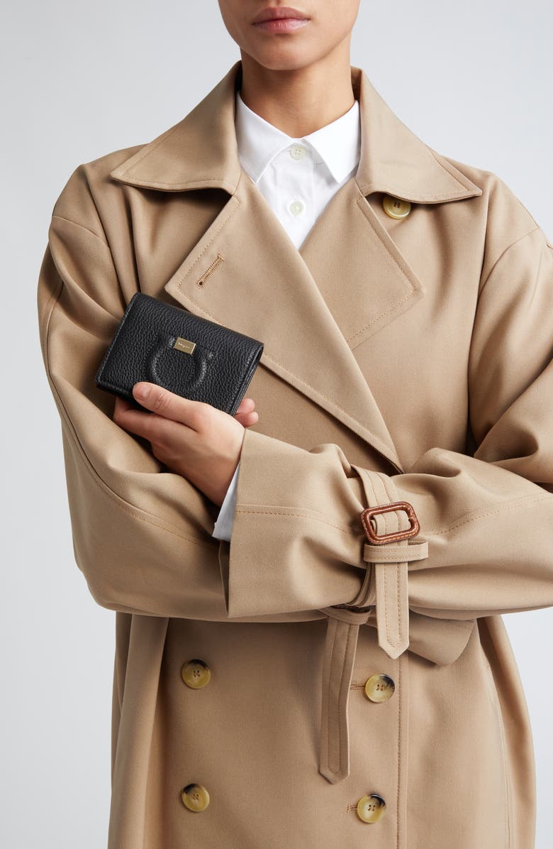 FERRAGAMO Gancino City Leather French Wallet, Alternate, color, 