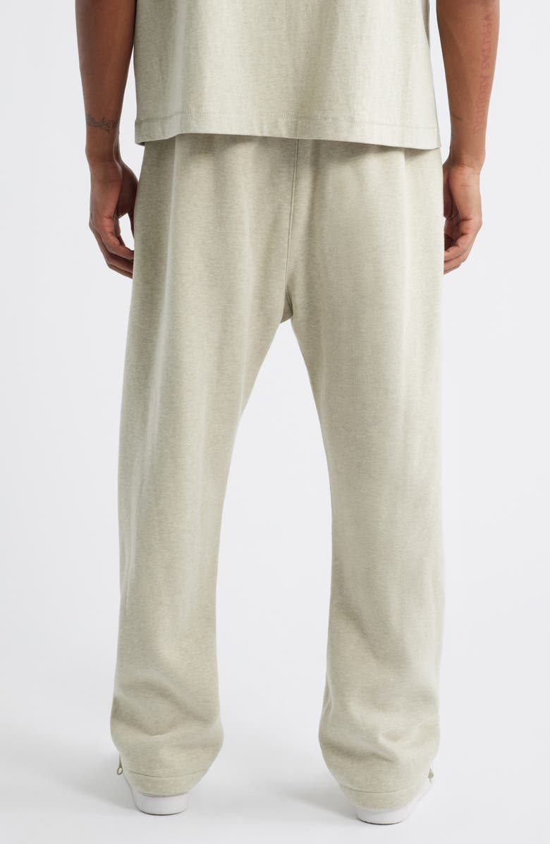 Fear of God Essentials Relaxed Fleece Sweatpants, Alternate, color, Heather Stone