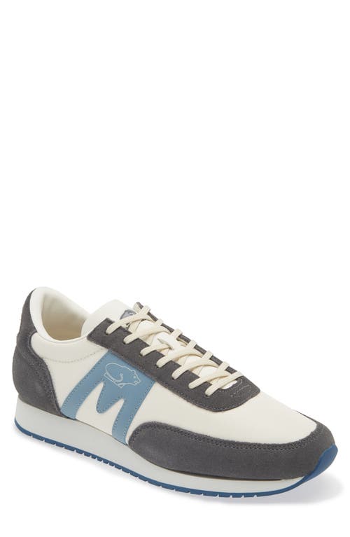 Karhu Gender Inclusive Albatross 82 Sneaker In Multi