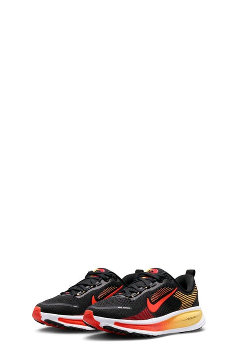 Vomero 18 Running Shoe (Little Kid & Big Kid)