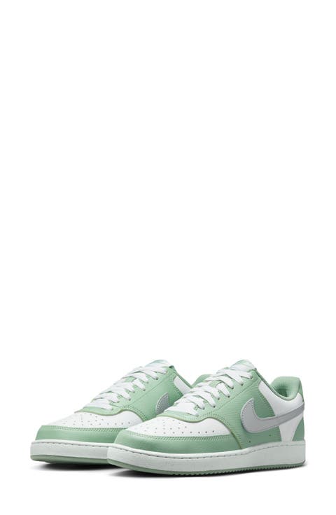 Court Vision Low Sneaker (Women)