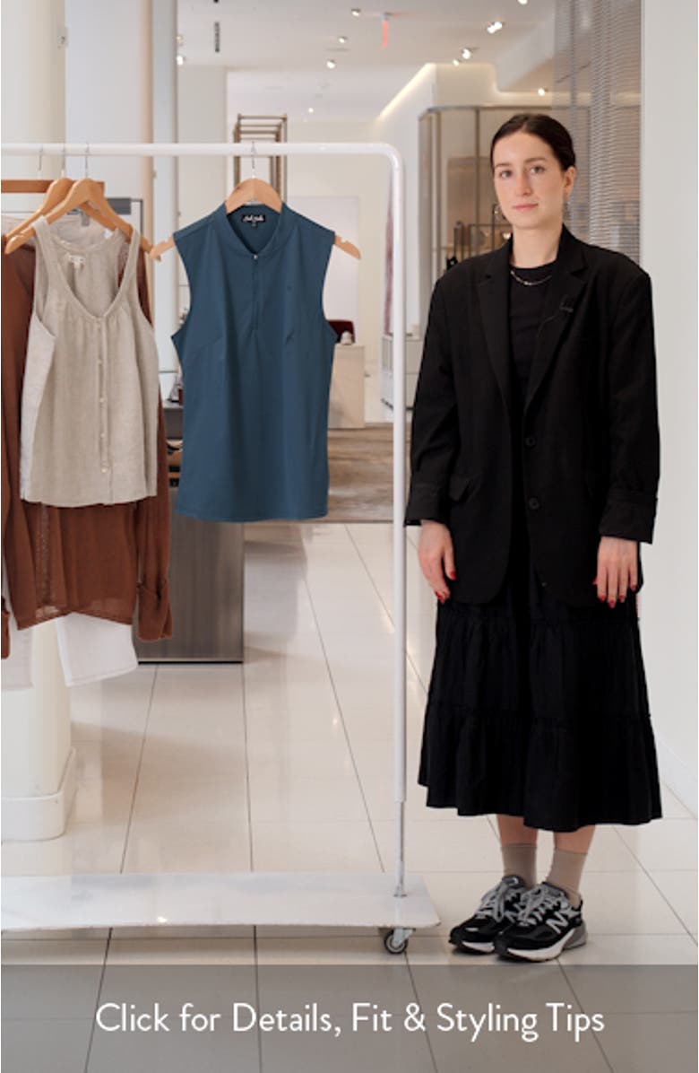 Blade Collar Performance Golf Sleeveless Polo, sales video thumbnail