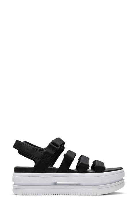 Women s Nike Sandals and Flip Flops Nordstrom