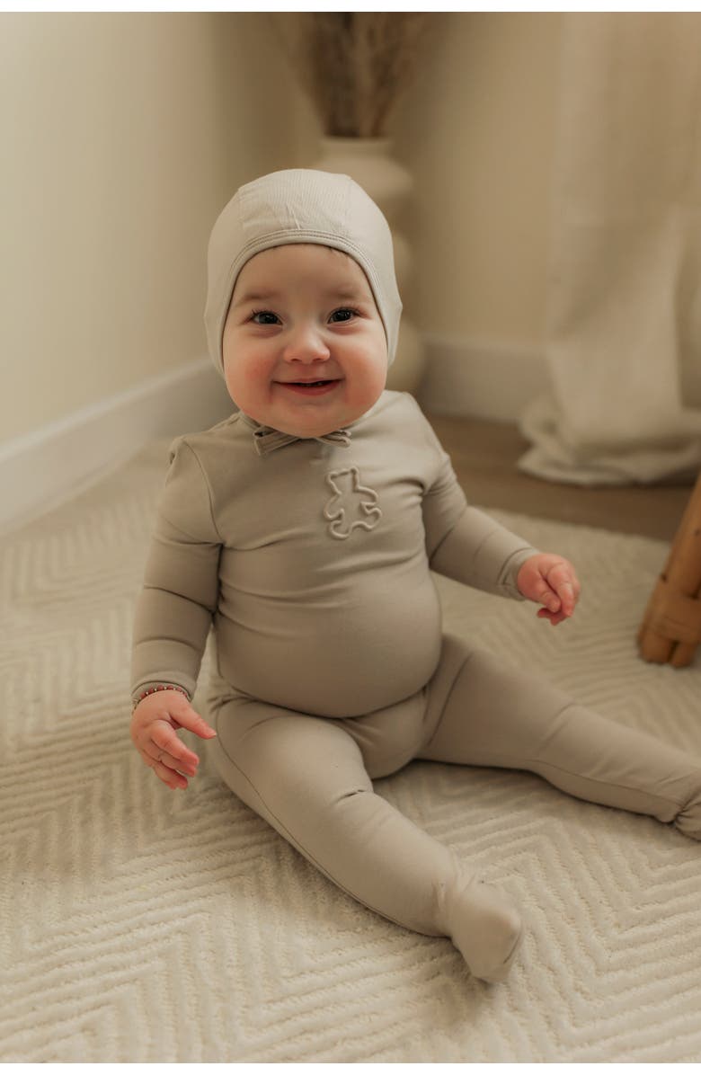 Bebe Bella Embossed Bear Romper Layette Set, Alternate, color, Beige