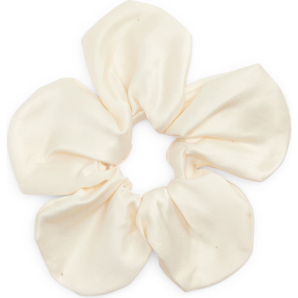 Bp. Flower Scrunchie